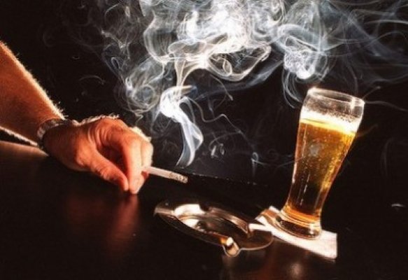 Preţuri mai mari pentru ţigări şi alcool. Taxa pe viciu s-ar putea dubla